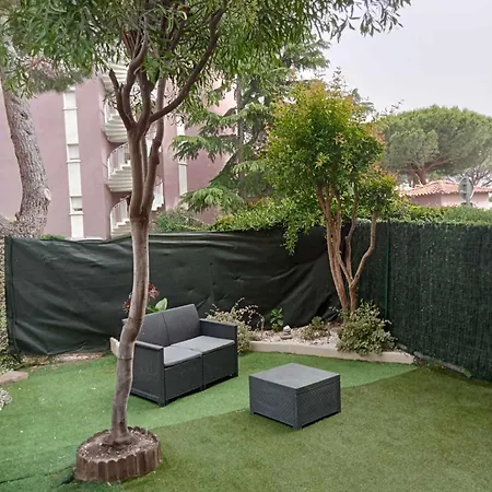 Apartament Proche De La *