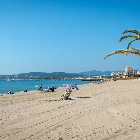 Апартаменты Studio Proche De La Mer