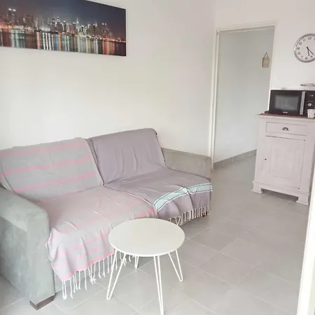 Studio Proche De La Mer Фрежюс