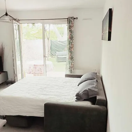 Studio Proche De La Mer